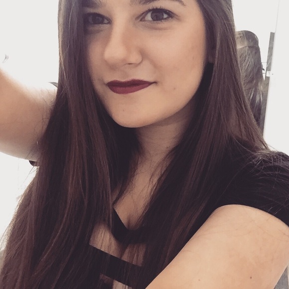 Meet your Posher, Keisha - Picture 1 of 1